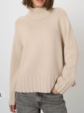 Repeat Luxury Cashmere Sweater - OLIVE